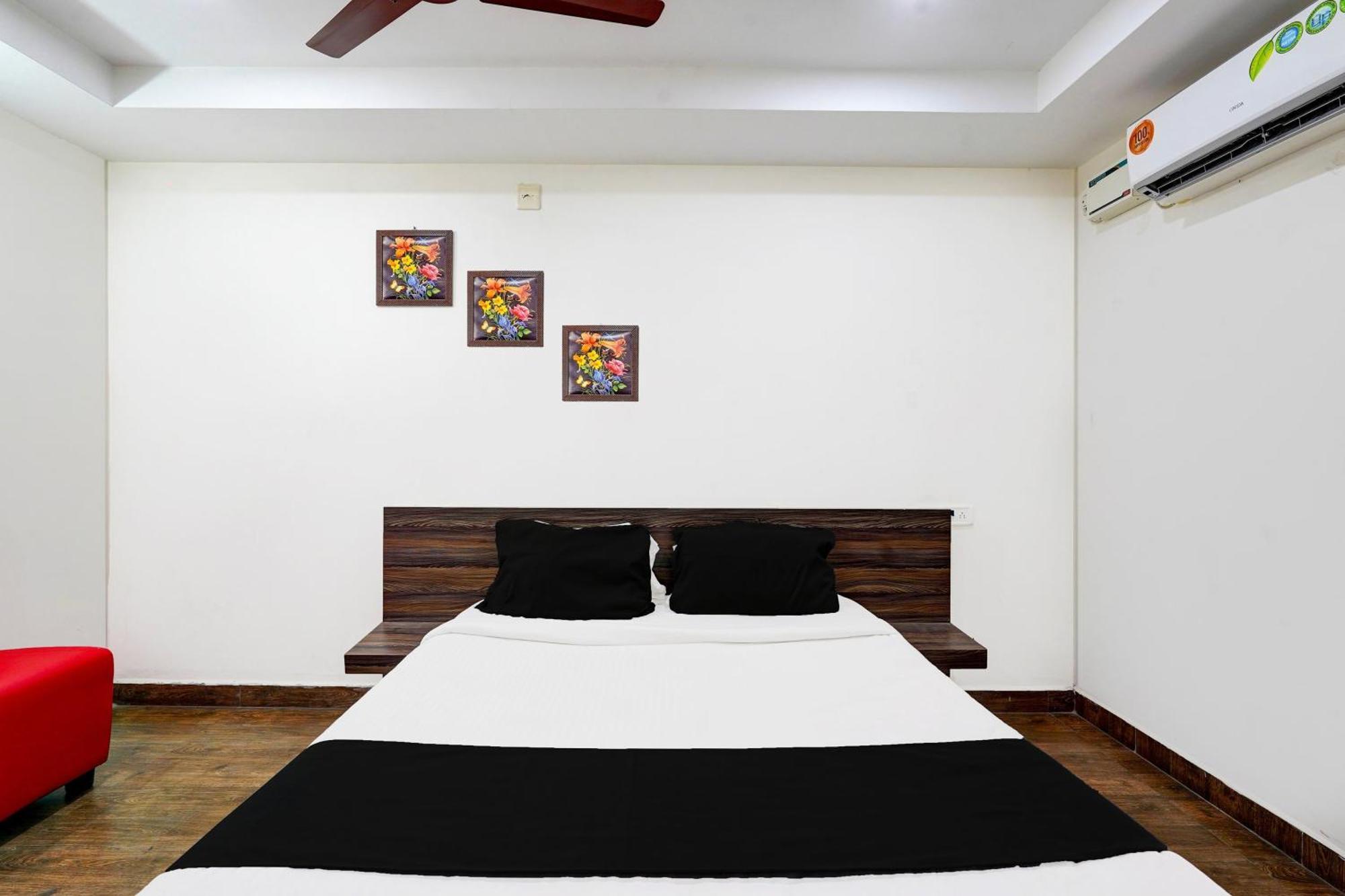 Hotel O Ambur Zewnętrze zdjęcie