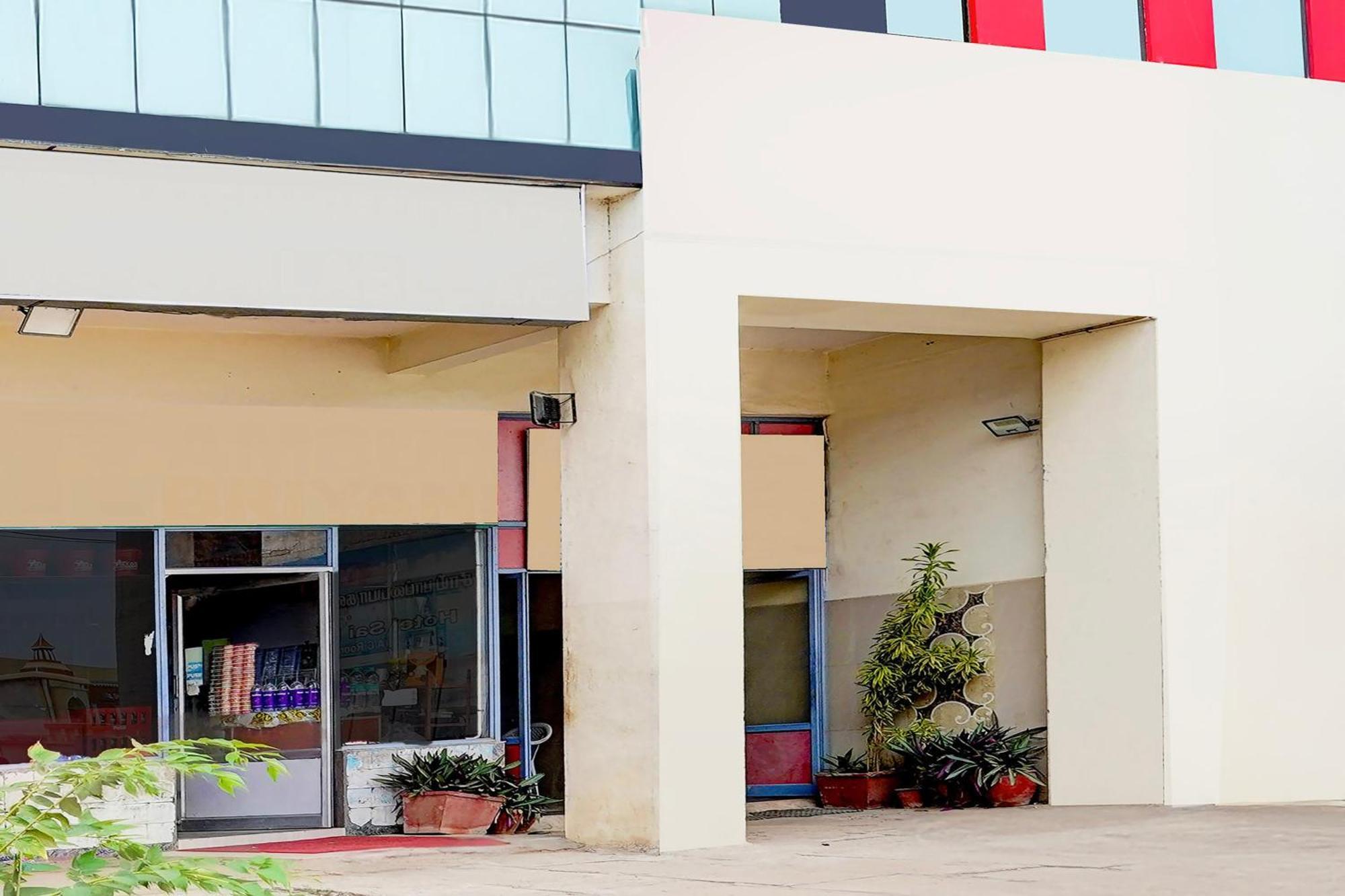 Hotel O Ambur Zewnętrze zdjęcie